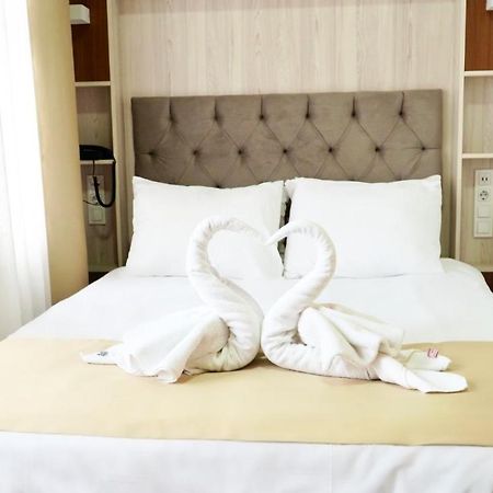 Qonaq Hotel & Suites Стамбул Экстерьер фото