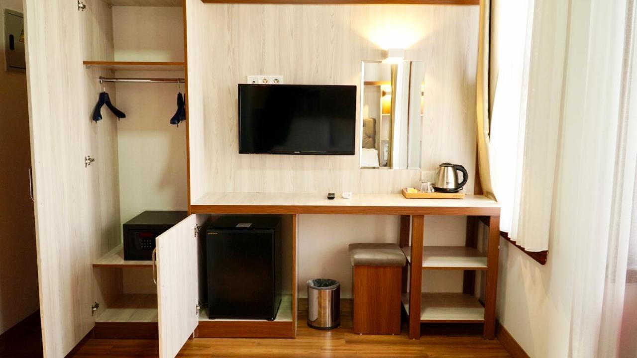 Qonaq Hotel & Suites Стамбул Экстерьер фото